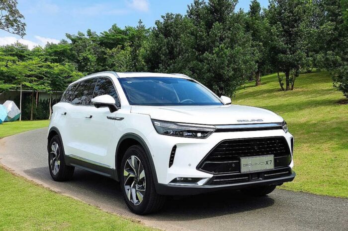 Car Rental Service – 5 Seater Car